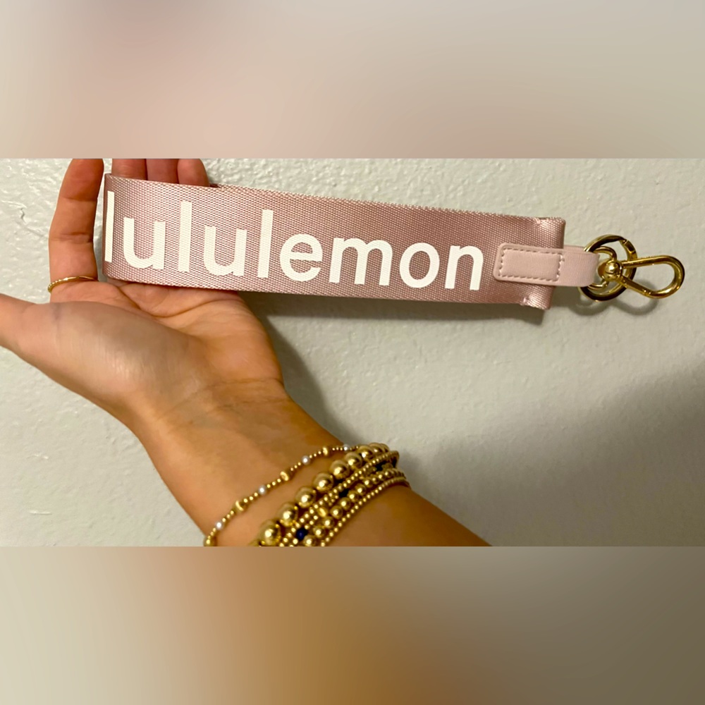 Lululemon never lost keychain (never used)